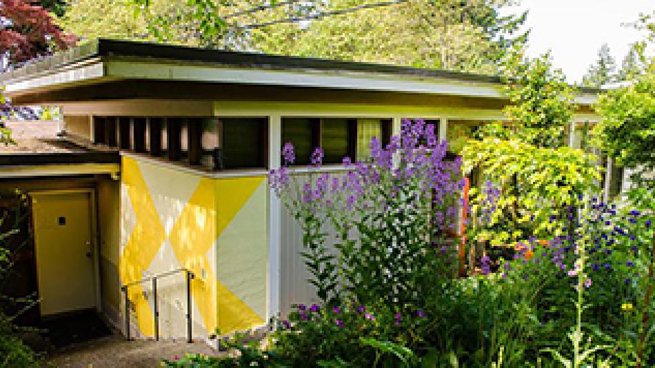 Binning House_327 x 176